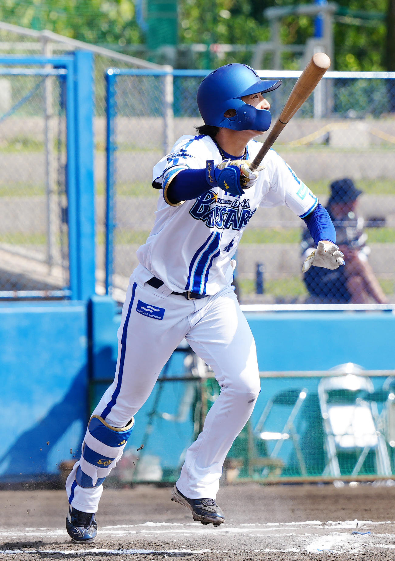 DeNA対ロッテ　6回裏DeNA無死、右飛に倒れる度会（撮影・江口和貴）