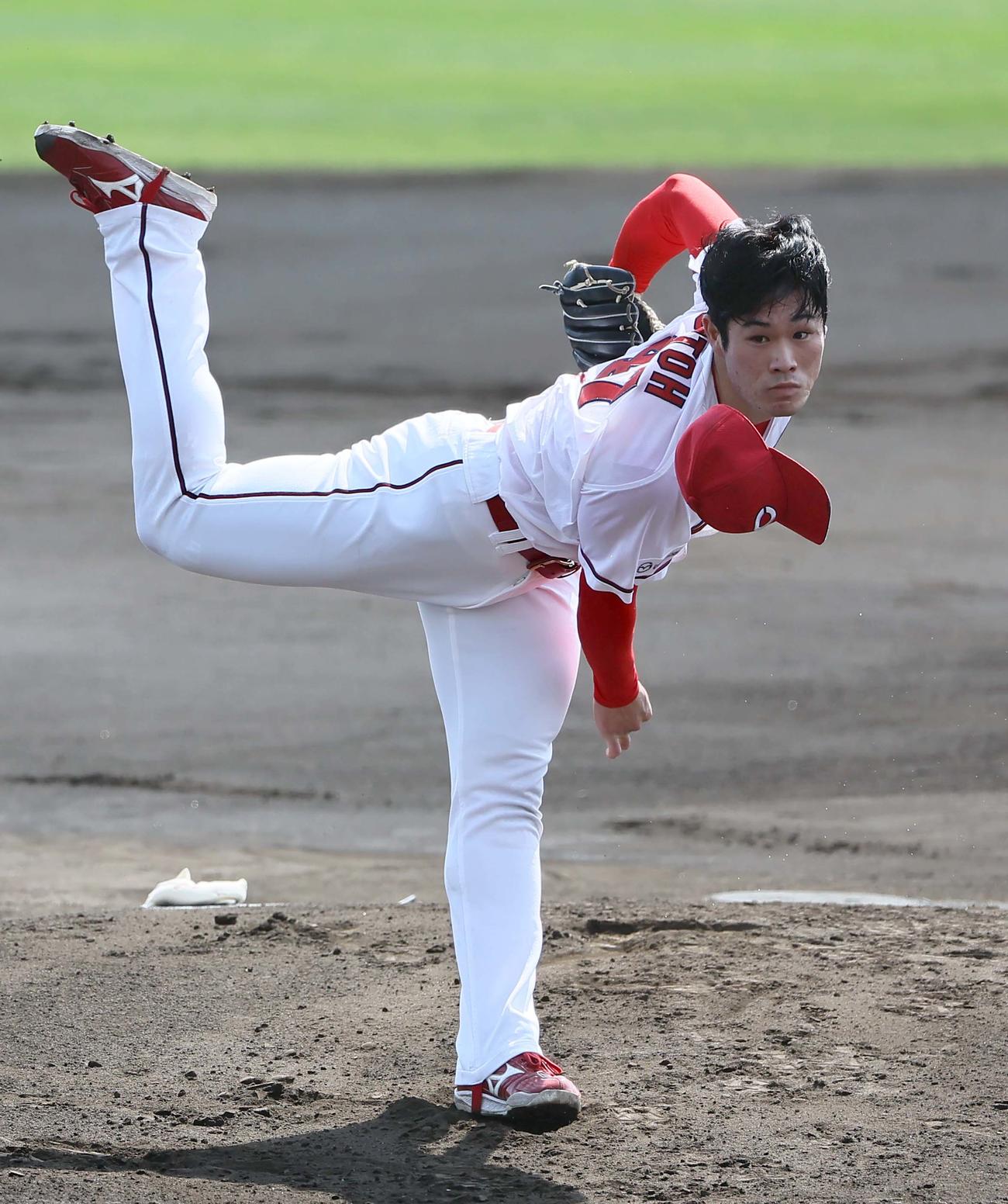 広島対阪神　広島先発の斉藤（撮影・上田博志）