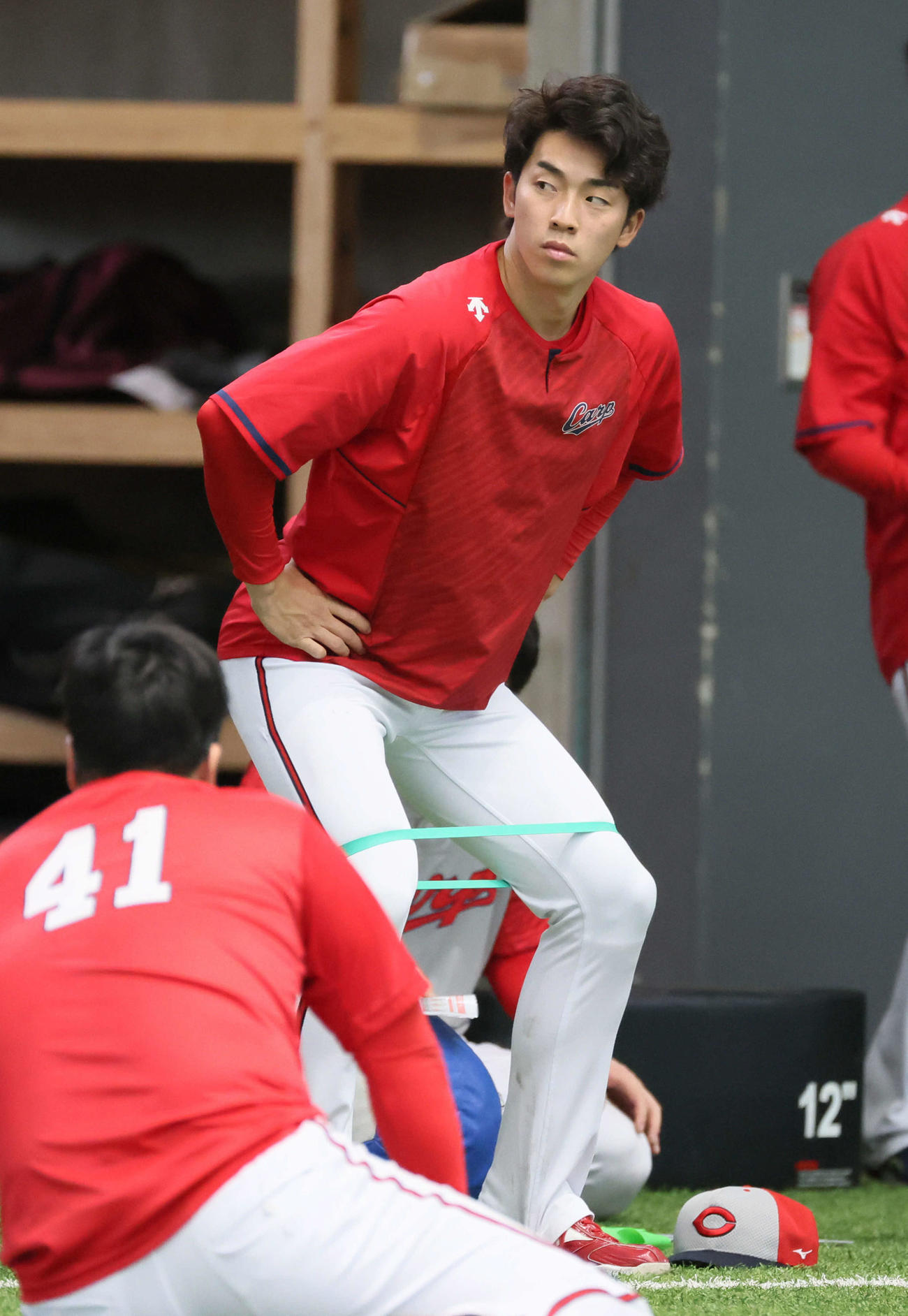 別メニュー調整中の広島ドラフト1位の常広（撮影・加藤孝規）