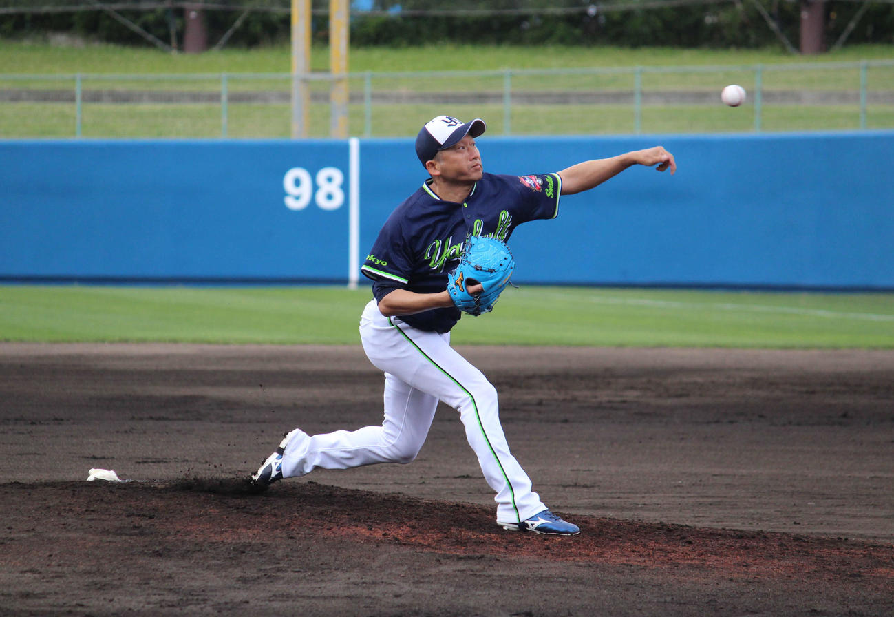 ライブBPに登板したヤクルト石川（撮影・久保賢吾）