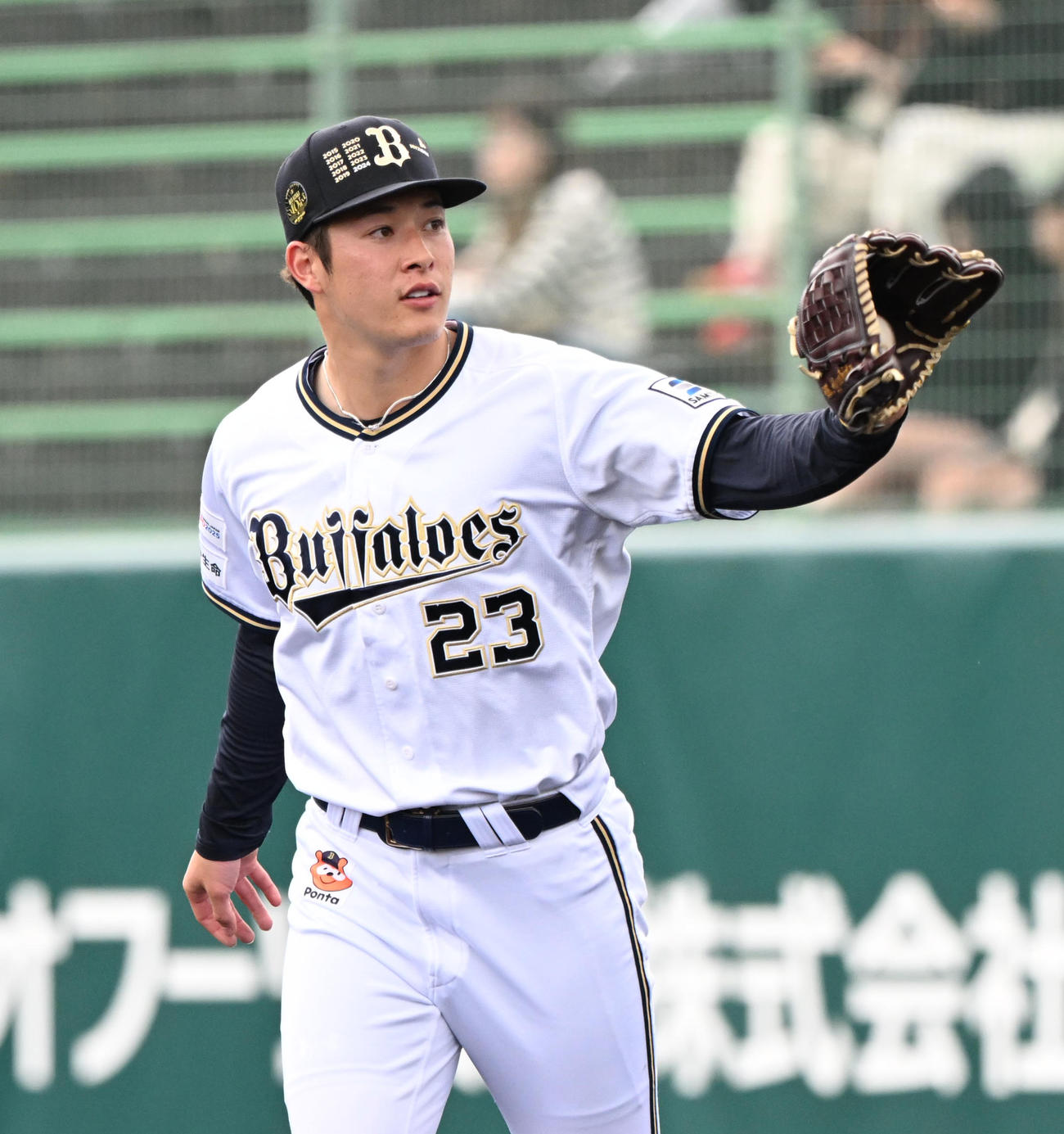 オリックス対楽天2軍　7回に登板するオリックス吉田（撮影・和賀正仁）