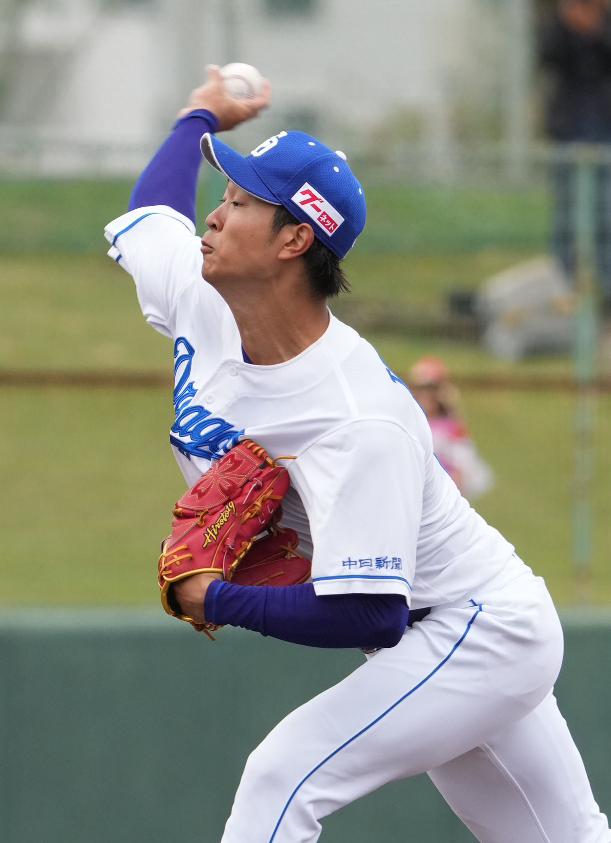 中日対広島　2回表、力投する中日先発の高橋宏（撮影・森本幸一）