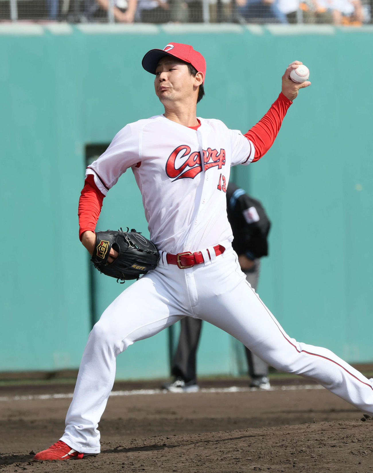 広島対巨人　5回表巨人、広島3番手の森浦（撮影・加藤孝規）
