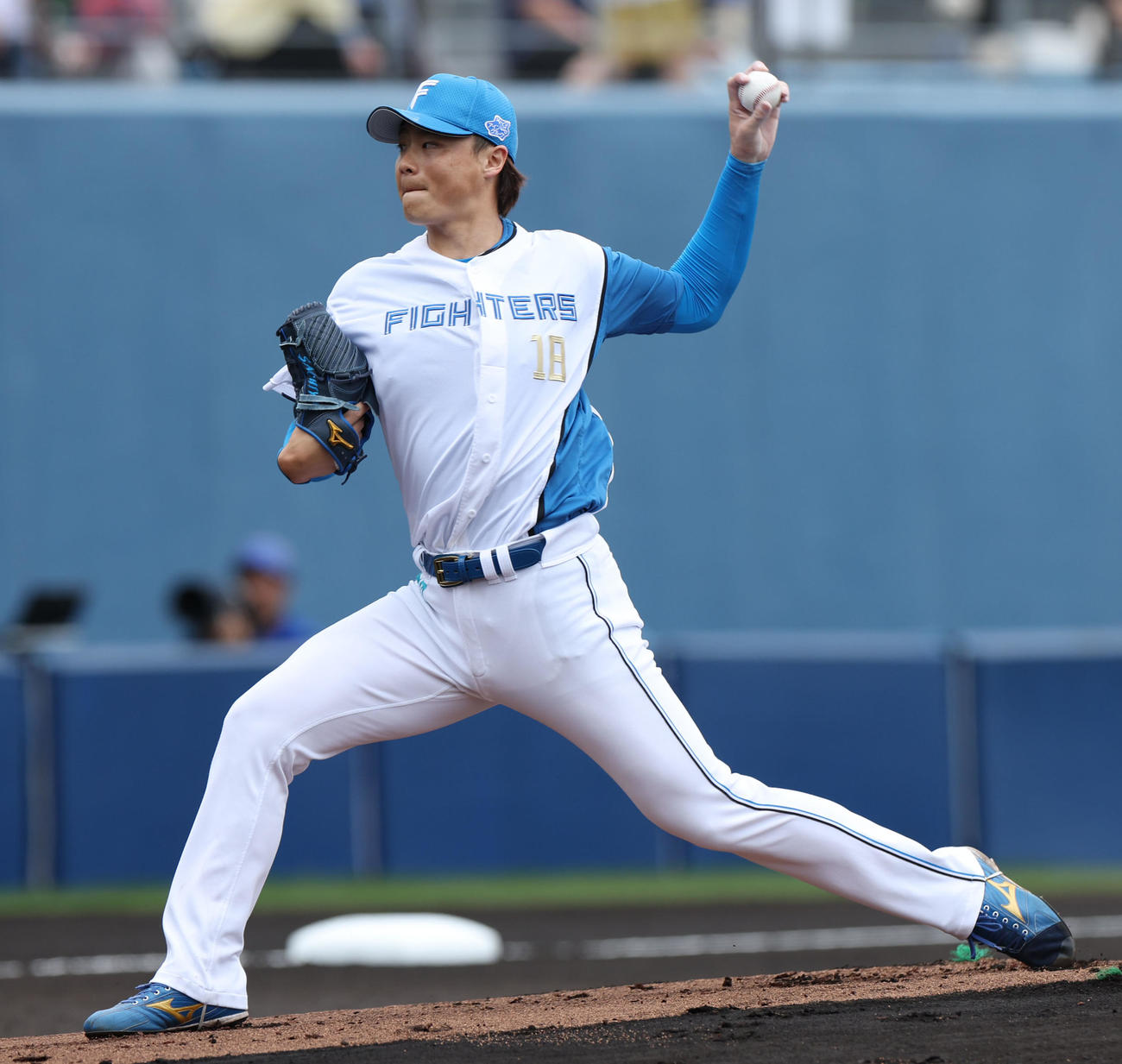 日本ハム対DeNA　日本ハム先発の山崎（撮影・佐藤翔太）