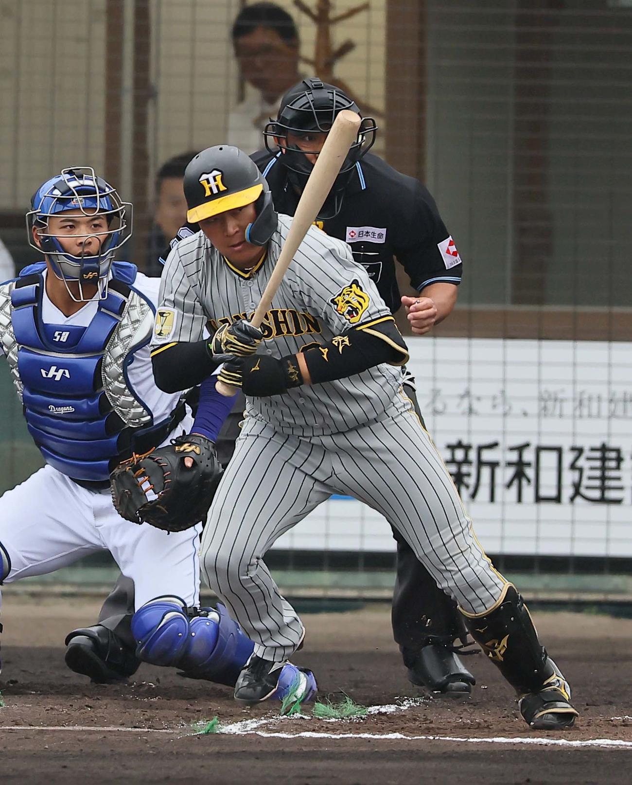 中日対阪神　6回表阪神無死、大山は三ゴロに倒れる（撮影・上田博志）