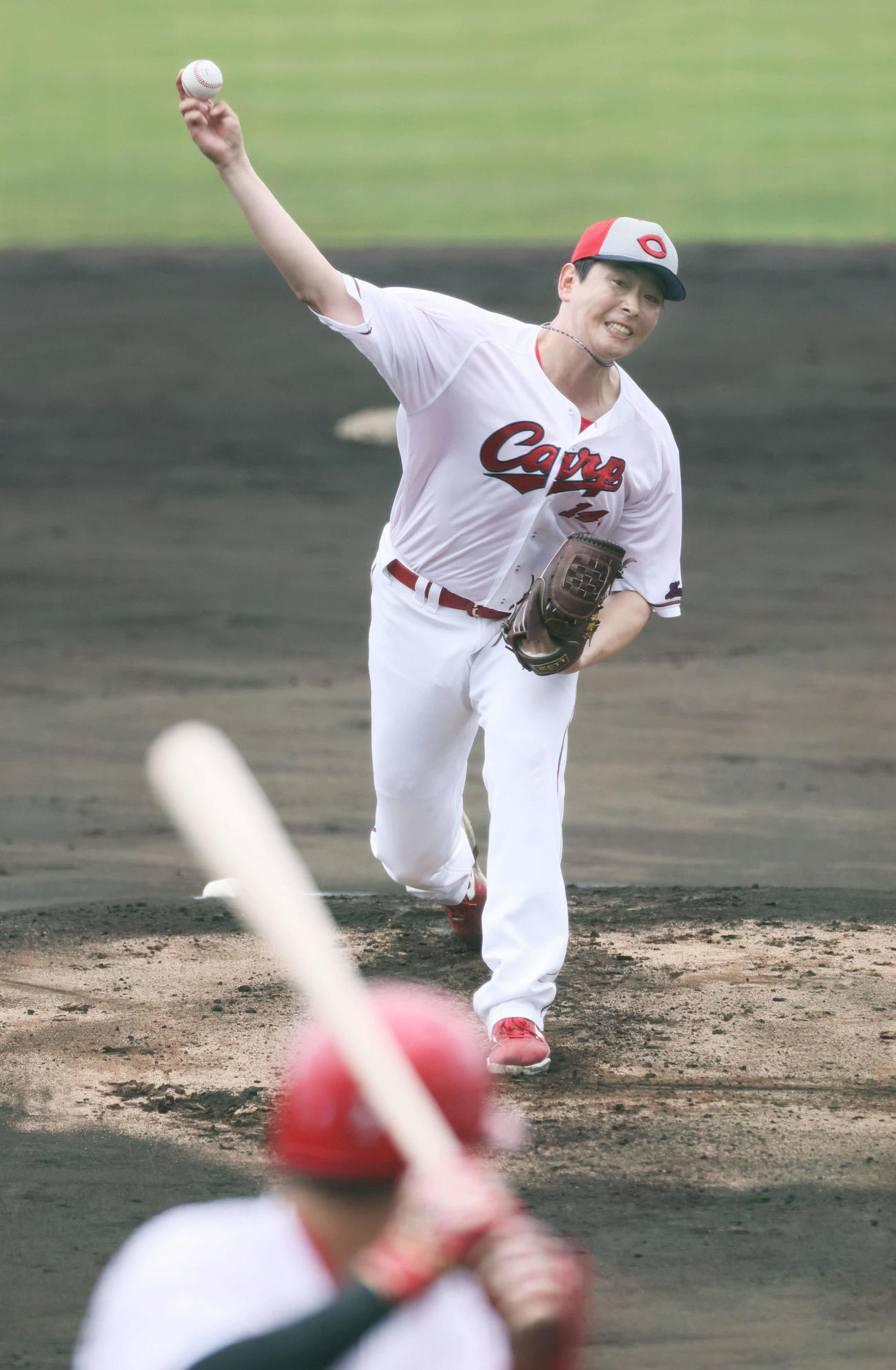シート打撃に登板した広島大瀬良（撮影・加藤孝規）