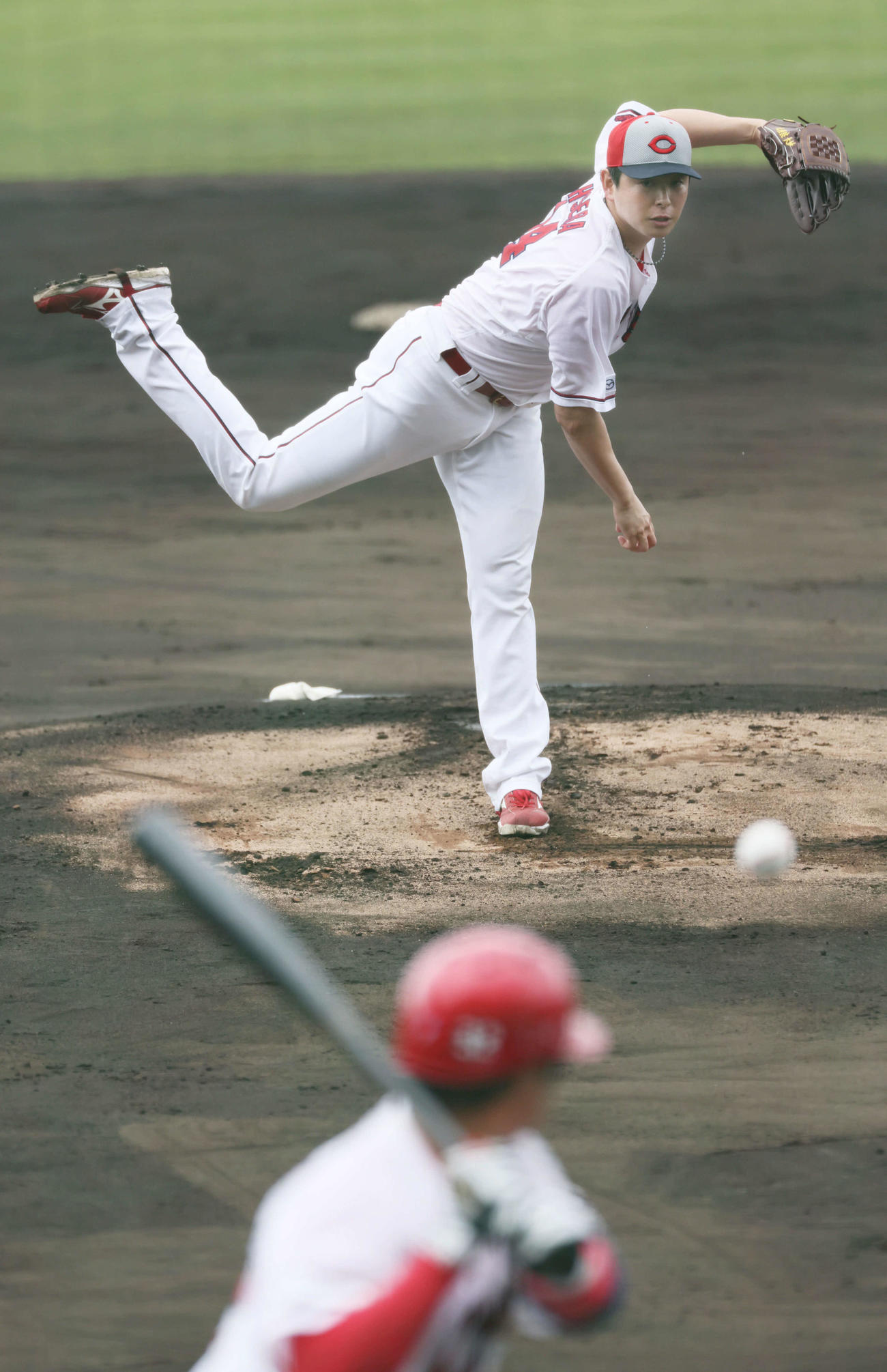 シート打撃に登板した広島大瀬良（撮影・加藤孝規）