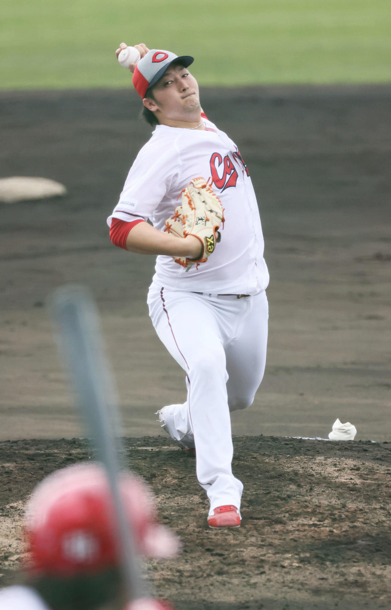 シート打撃に登板した広島床田（撮影・加藤孝規）