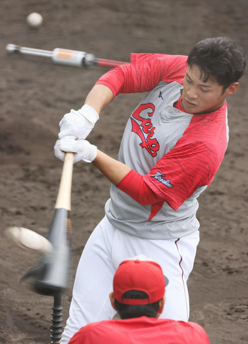 【広島】田村俊介開幕スタメン奪取へ気合十分「こっちが先に攻められるぐらいの準備を」
