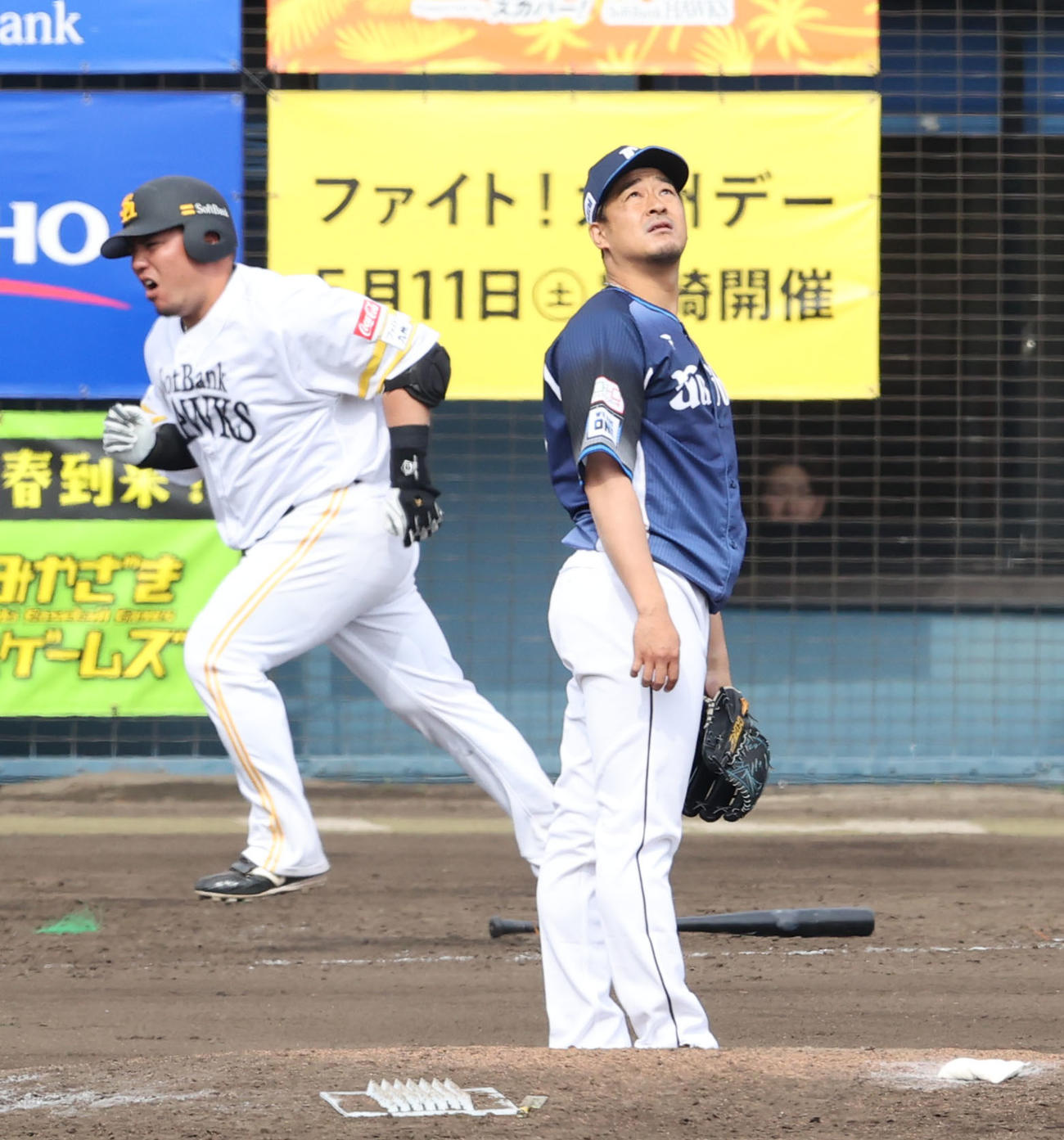 ソフトバンク対西武　2回裏ソフトバンク無死無死一塁、山川を中飛に打ちとる平井（撮影・梅根麻紀）