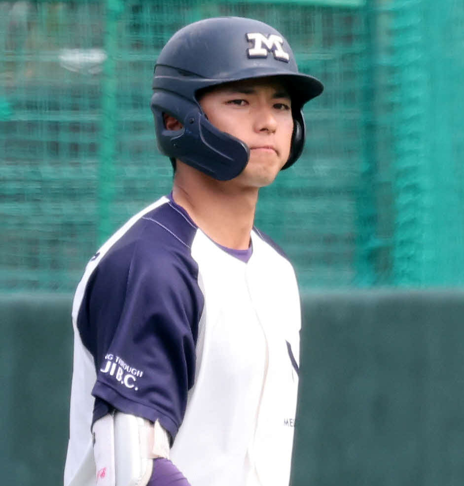 明治安田生命対明大　5回裏明大無死、宗山は一ゴロで険しい表情を見せる（撮影・鈴木正人）