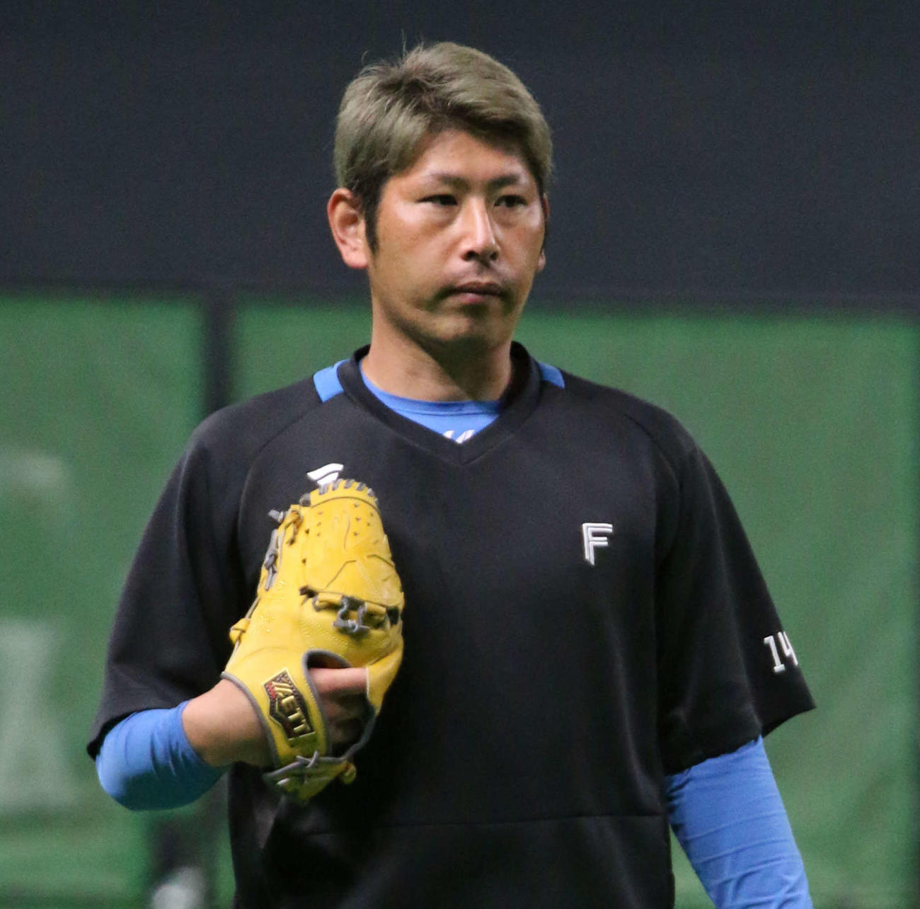 先発する2日の阪神とのオープン戦が開催される札幌ドームで練習した日本ハム加藤貴（撮影・木下大輔）