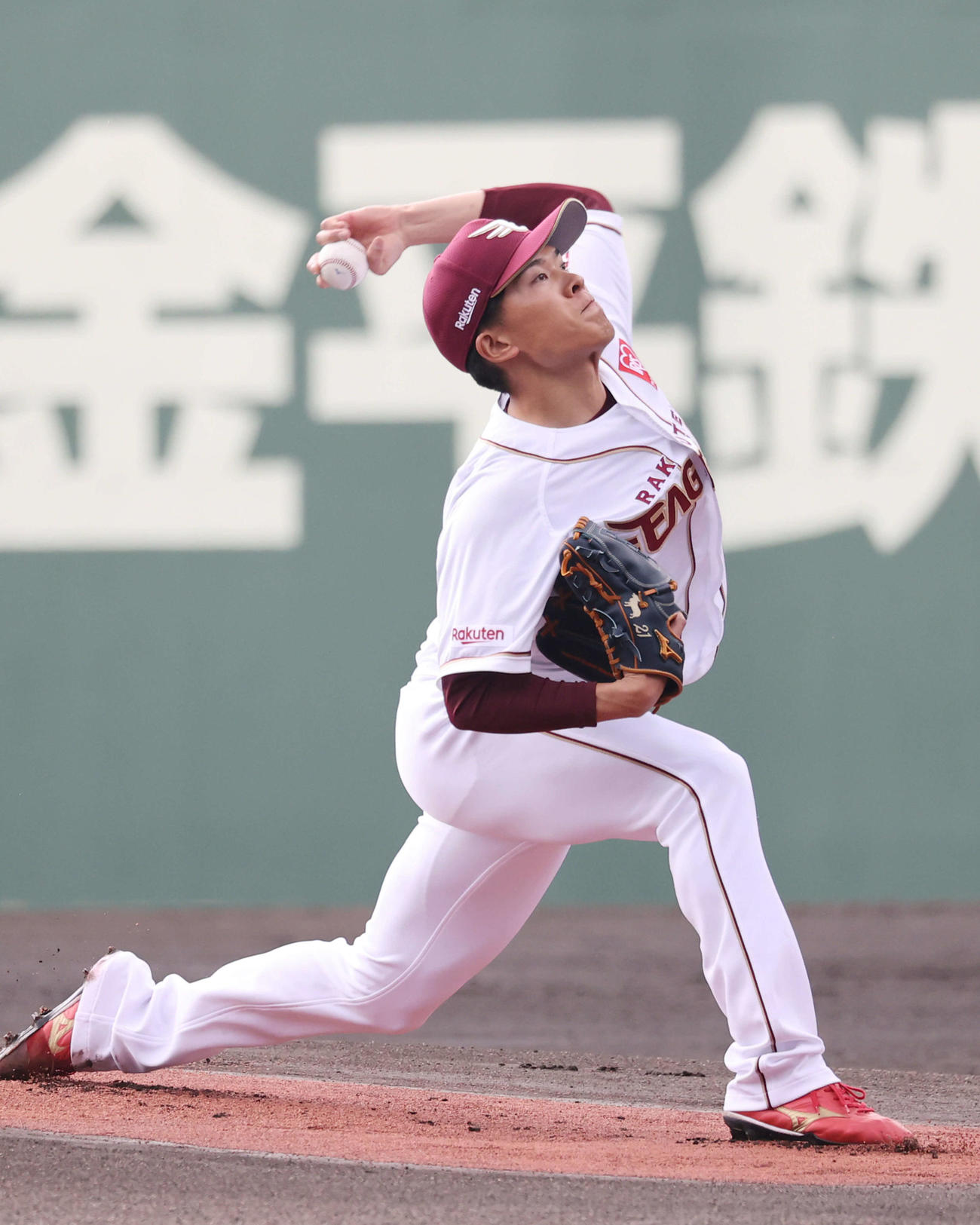 楽天対広島　楽天先発の早川（撮影・加藤孝規）