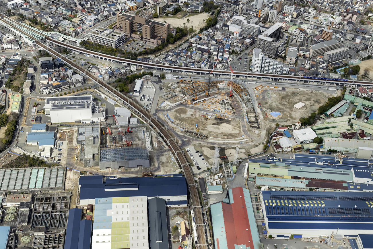 2月27日のゼロカーボンベースボールパーク工事状況空撮（阪神電鉄提供）