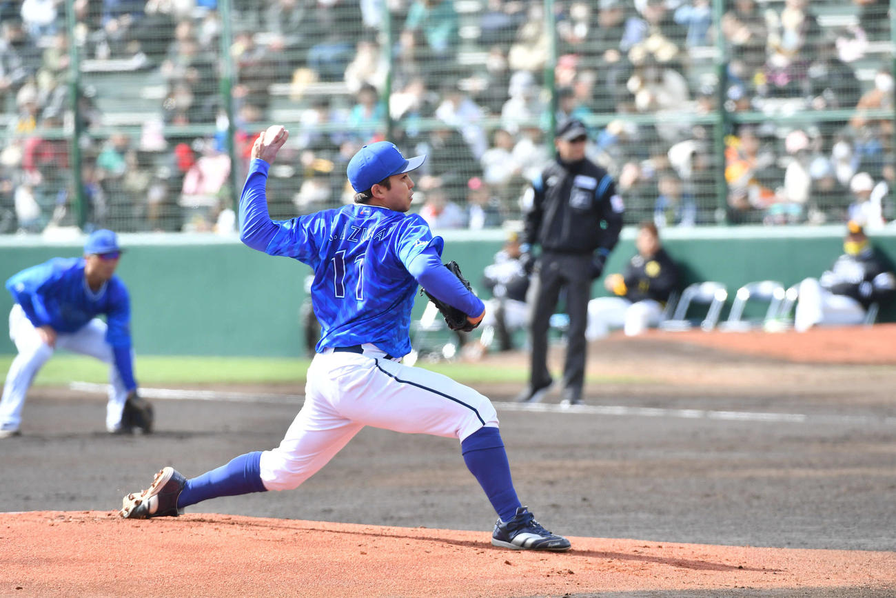 ソフトバンク対DeNA DeNA先発の東（撮影・岩下翔太）