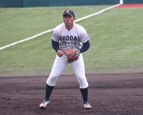 プロ注目の大商大・渡部聖弥が三塁手で今季初実戦で2安打1打点 新