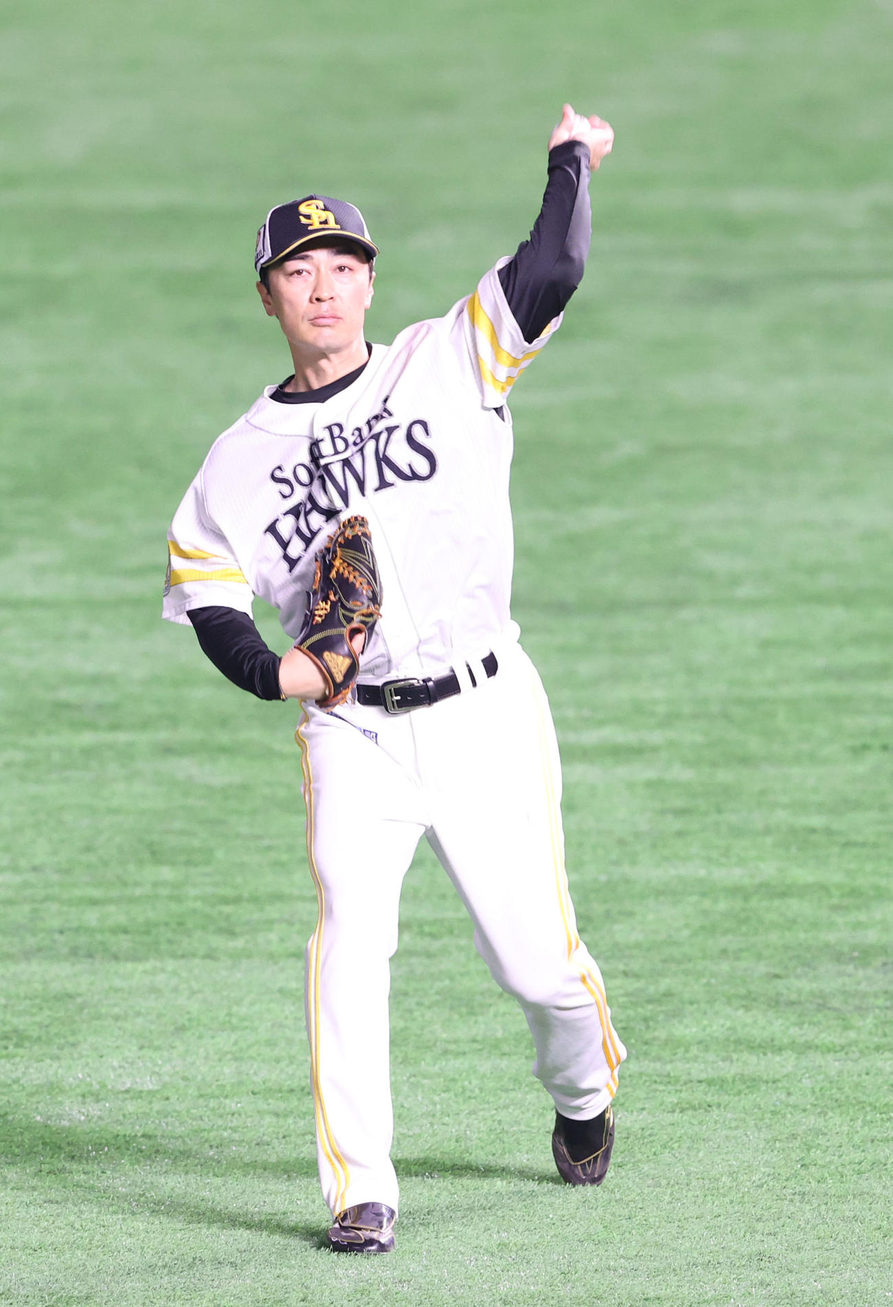 キャッチボールで調整する和田（撮影・梅根麻紀）