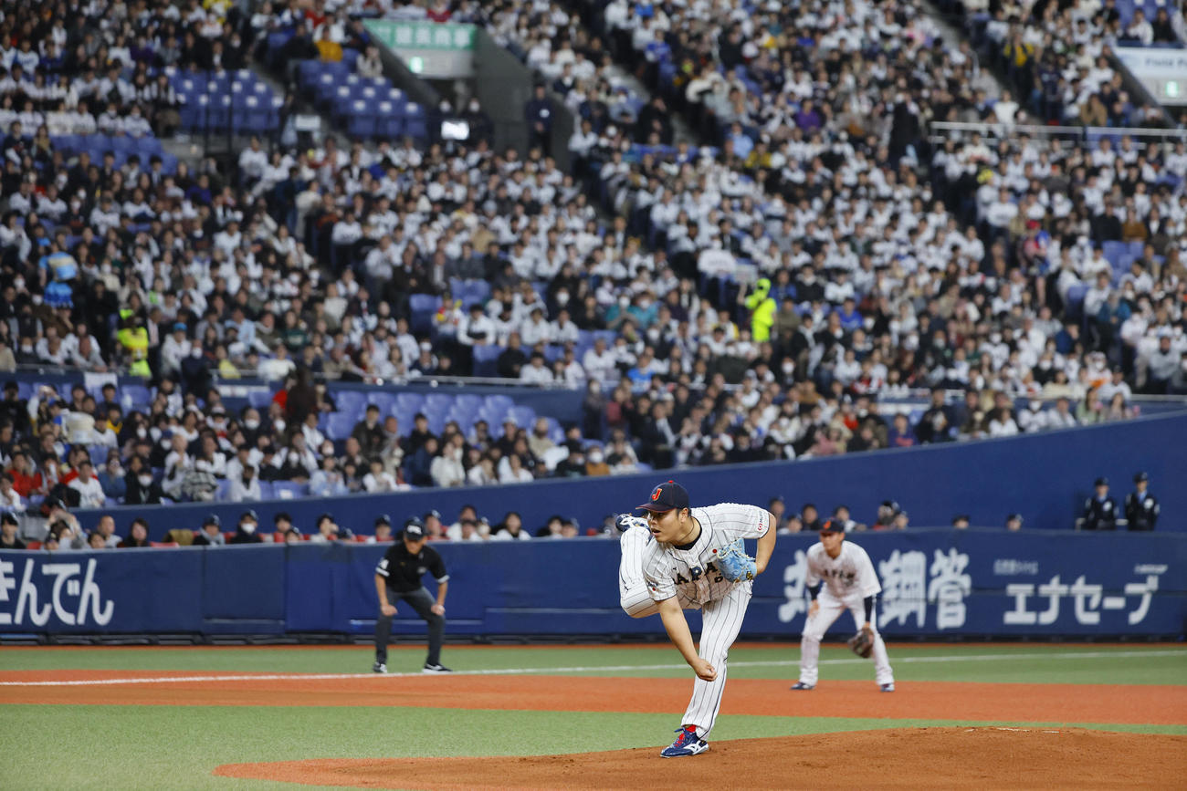 日本対欧州　欧州戦に先発した平良（撮影・藤尾明華）