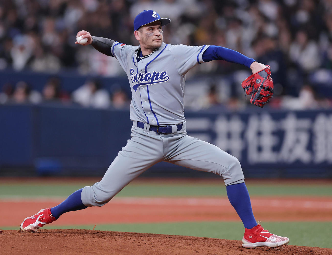 日本対欧州　欧州2番手のシュナイダー（撮影・前田充）