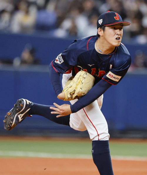 欧州対日本 6回、5番手で登板した隅田(撮影・藤尾明華)