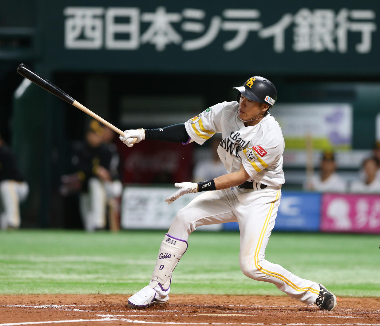 ソフトバンク対ヤクルト　4回裏ソフトバンク1死二、三塁、柳田の一ゴロの間に三塁走者が生還し先制（撮影・冨田成美）