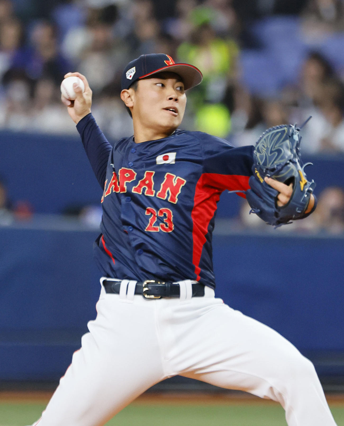 欧州対日本　5回、4番手で登板した日本渡辺（撮影・藤尾明華）