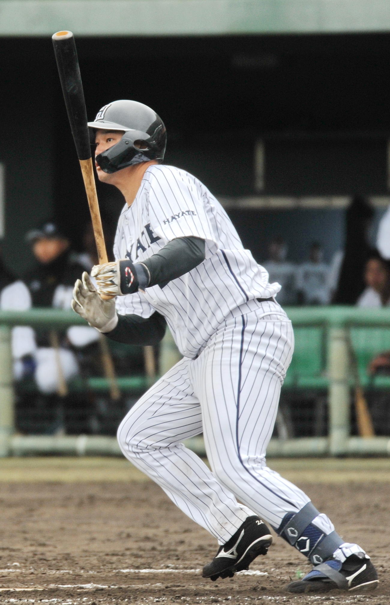 3回2死一、二塁、左翼線に2点適時二塁打を放つくふうハヤテ・高橋