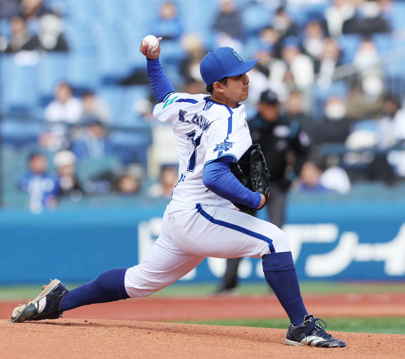 DeNA対日本ハム　DeNA先発の東（撮影・宮地輝）