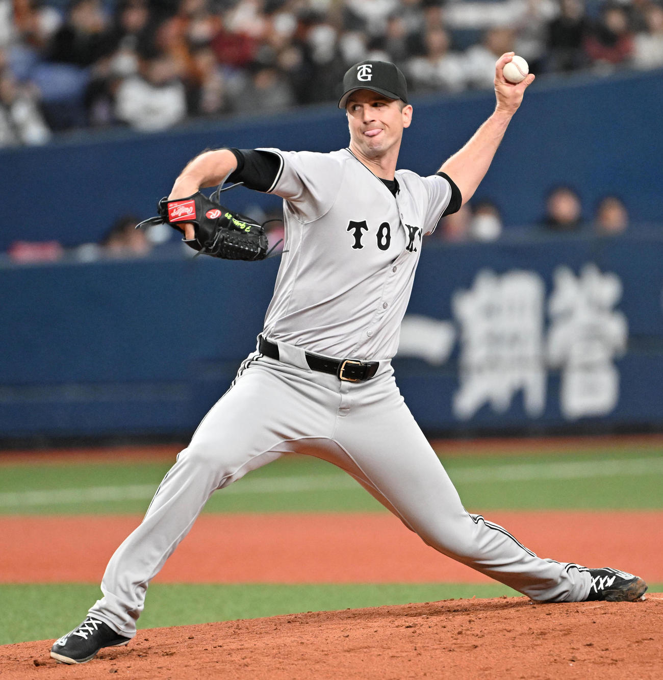 オリックス対巨人　巨人先発のグリフィン（撮影・石井愛子）
