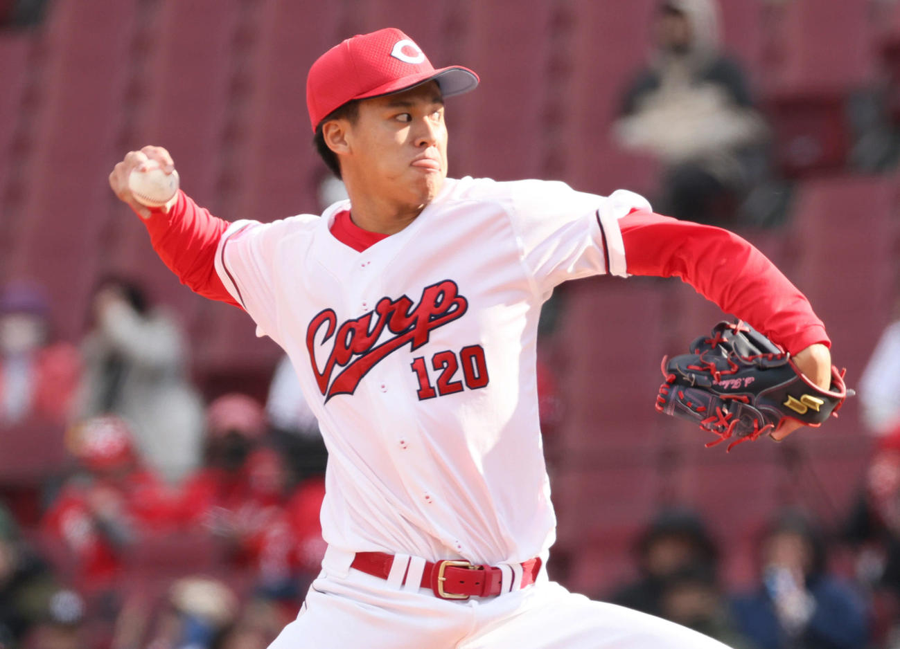 広島対中日　9回表中日、広島5番手、育成1位の杉田（撮影・加藤孝規）
