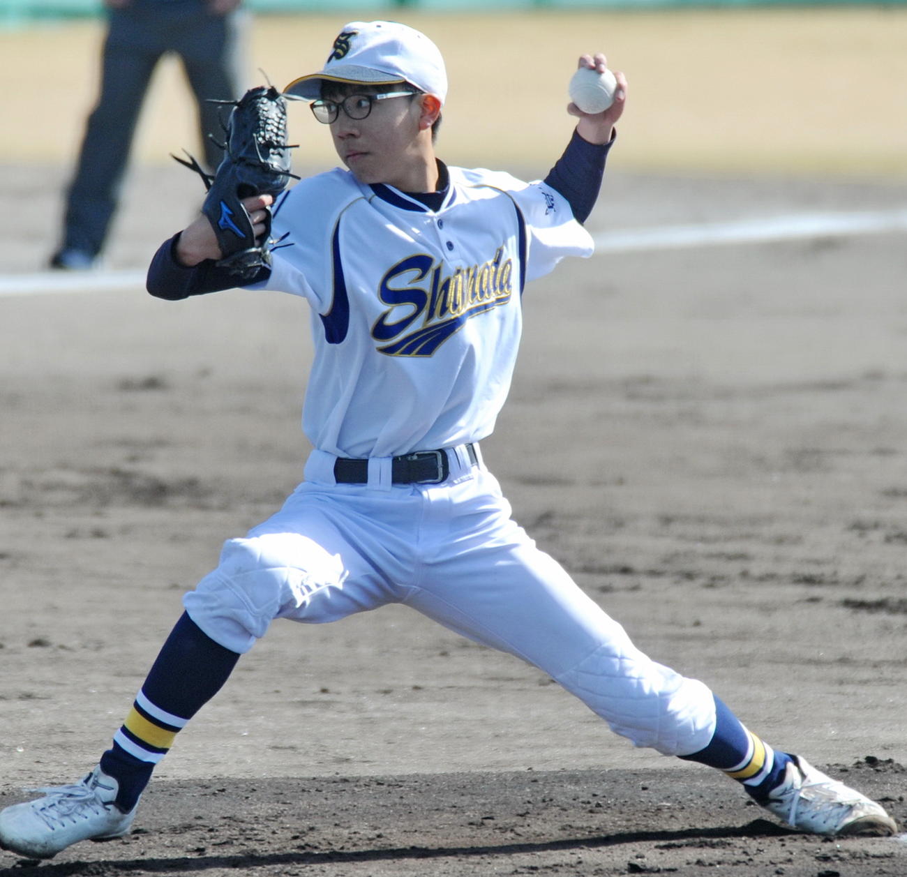 6回1／3を被安打5、2失点に抑えた島田一中・島田二中の牧野　