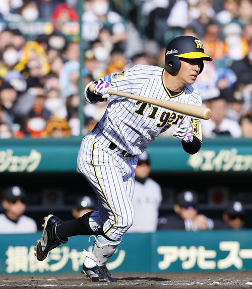 NPB 植田海　♯62 実使用　野球木製　バット 阪神】名脇役の植田海がバットで存在感 終盤適時二塁打放ち「1打席も
