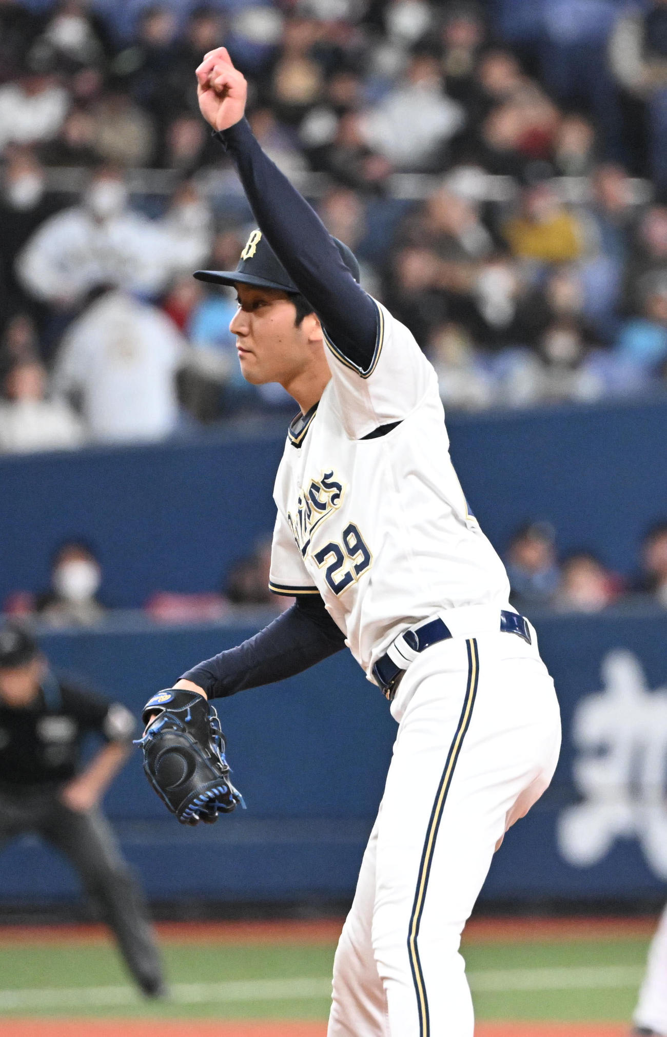 オリックス対ヤクルト　6回に登板するオリックス田嶋（撮影・和賀正仁）