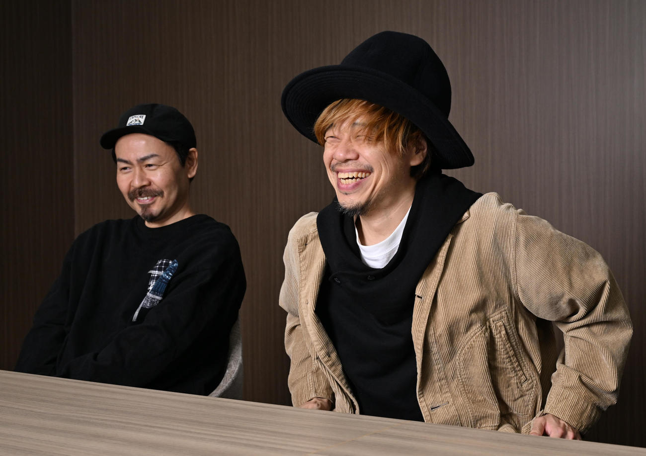 阪神タイガースについて語る10ーFEETの（左から）KOUICHI、TAKUMA（撮影・石井愛子）