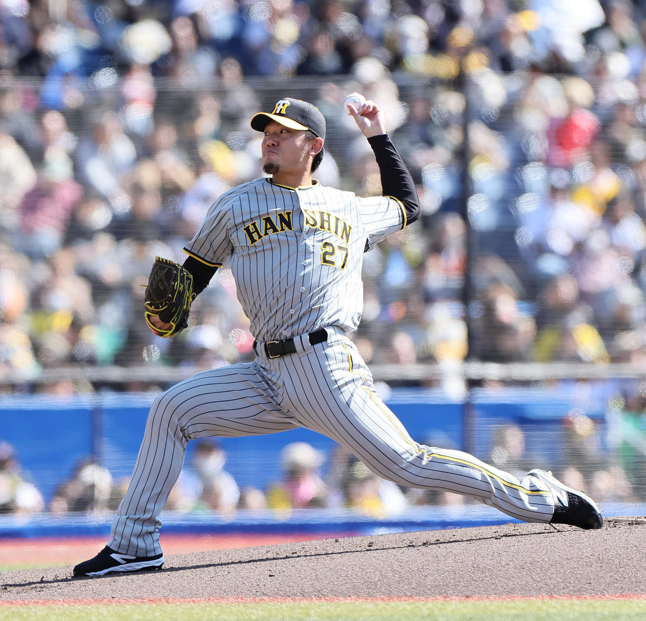 ロッテ対阪神　阪神先発の伊藤将（撮影・足立雅史）