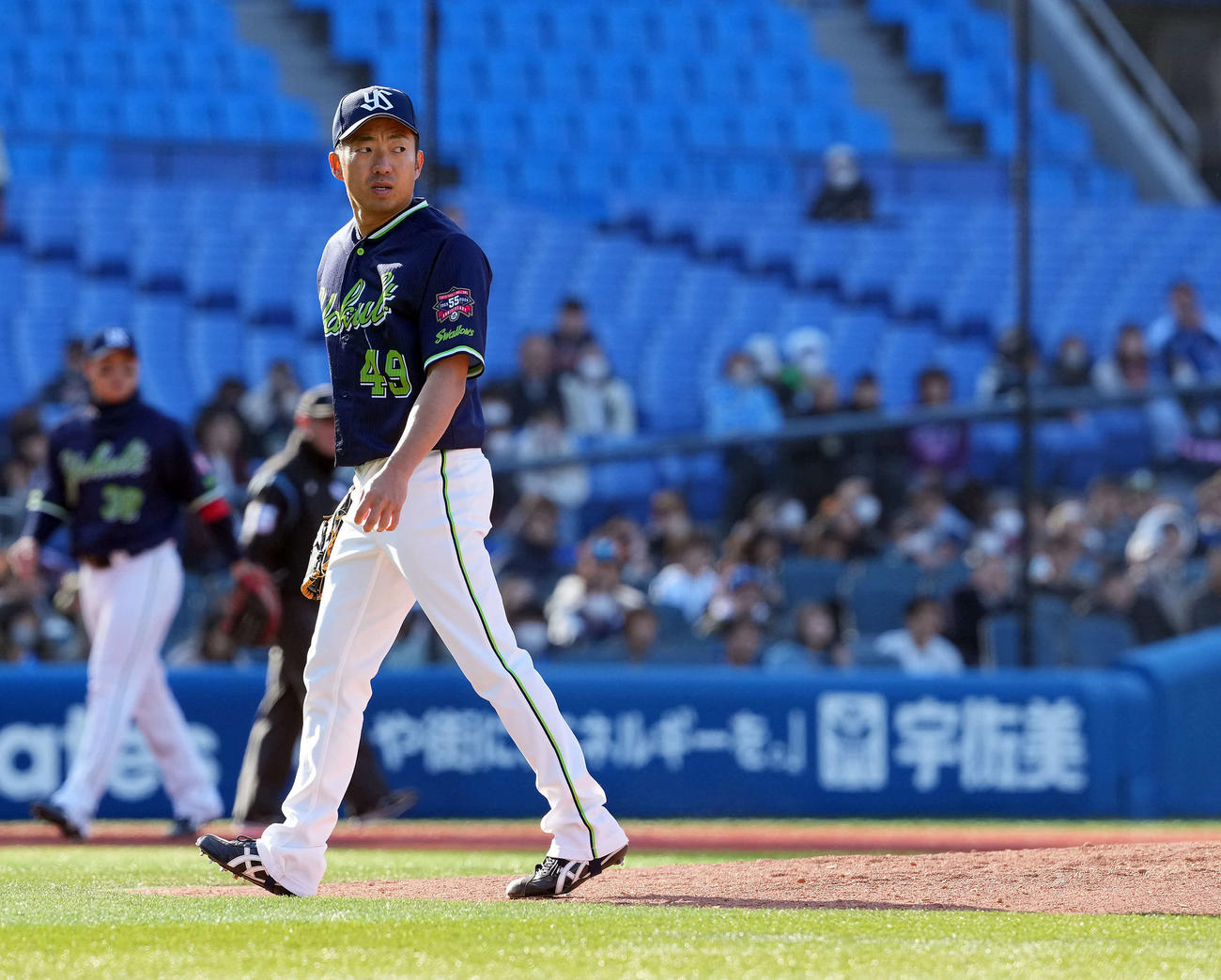 DeNA対ヤクルト　8回途中からマウンドに上がり無失点に抑えたヤクルト嘉弥真（撮影・たえ見朱実）