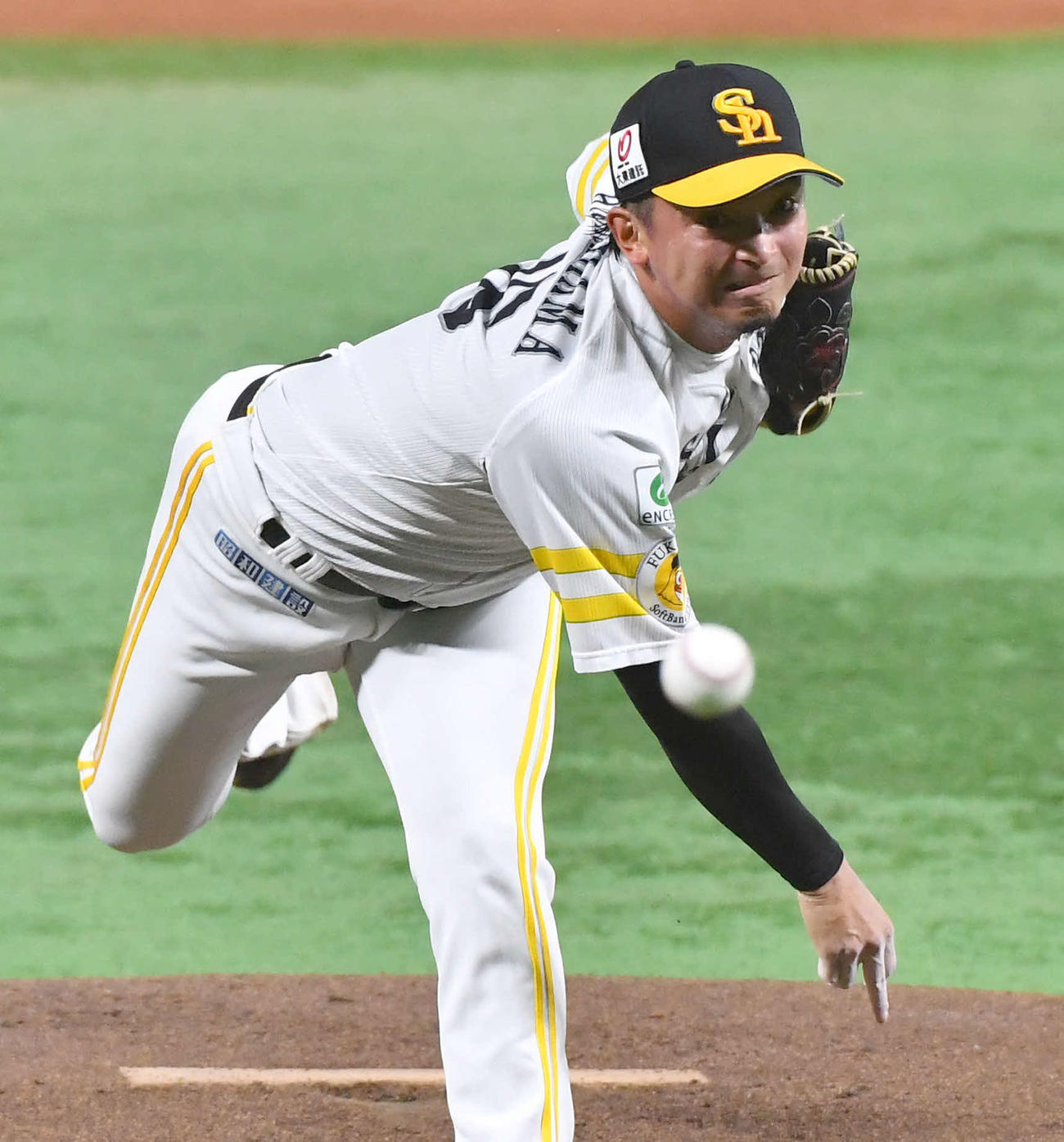 ソフトバンク対巨人　ソフトバンク先発の東浜（撮影・岩下翔太）