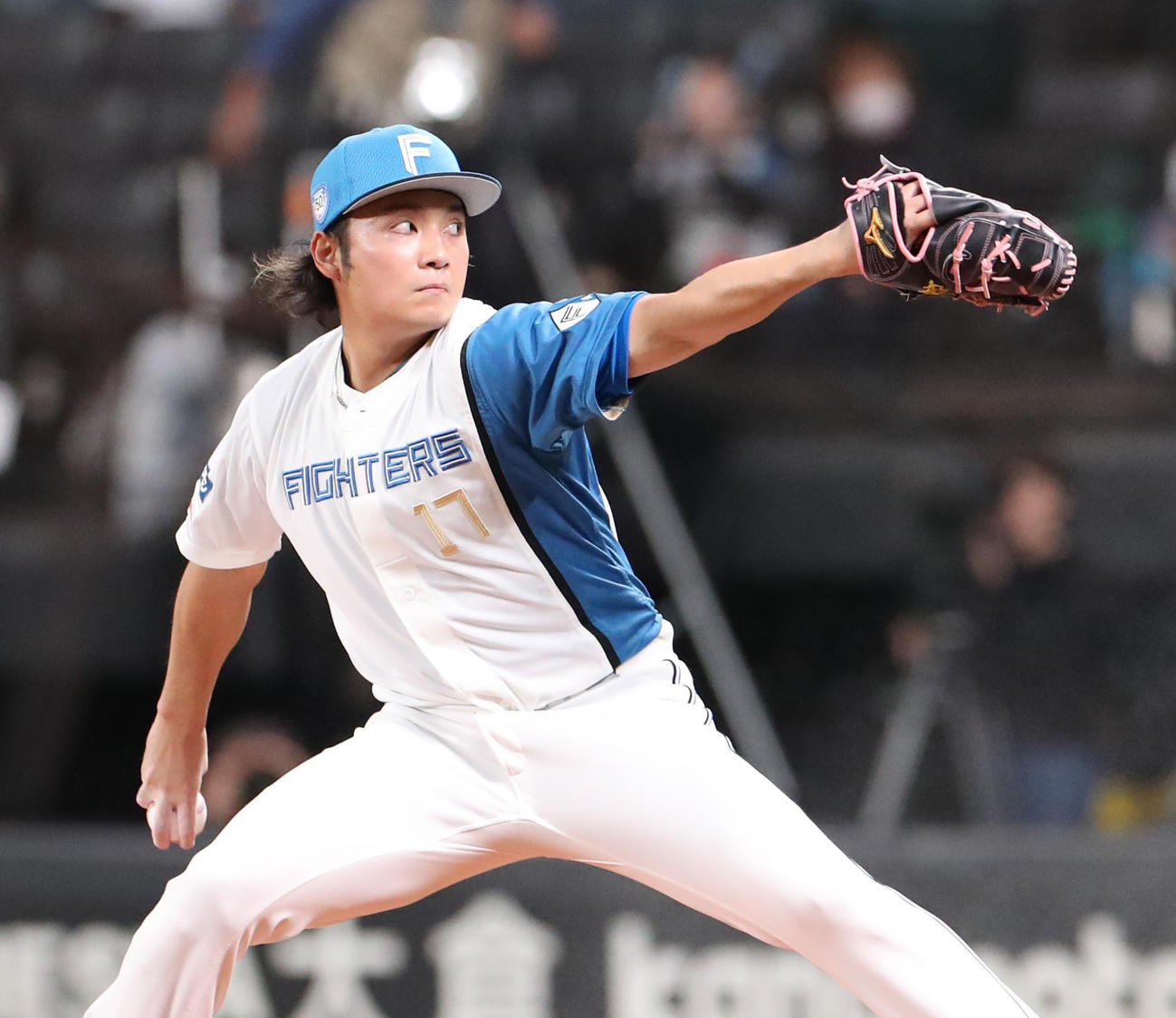 日本ハム対広島　日本ハム先発の伊藤（撮影・佐藤翔太）