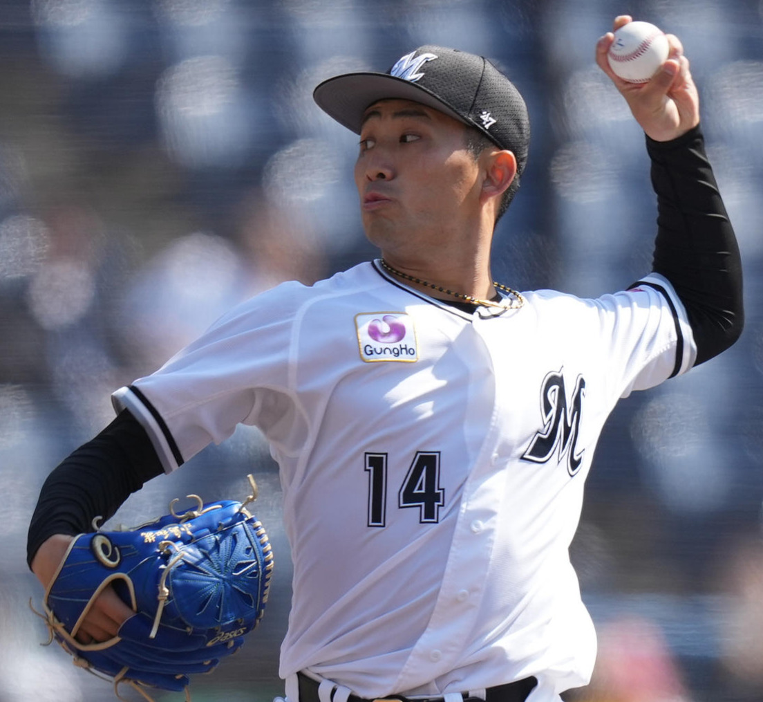ロッテ対オリックス　先発し力投するロッテ小島（撮影・鈴木みどり）