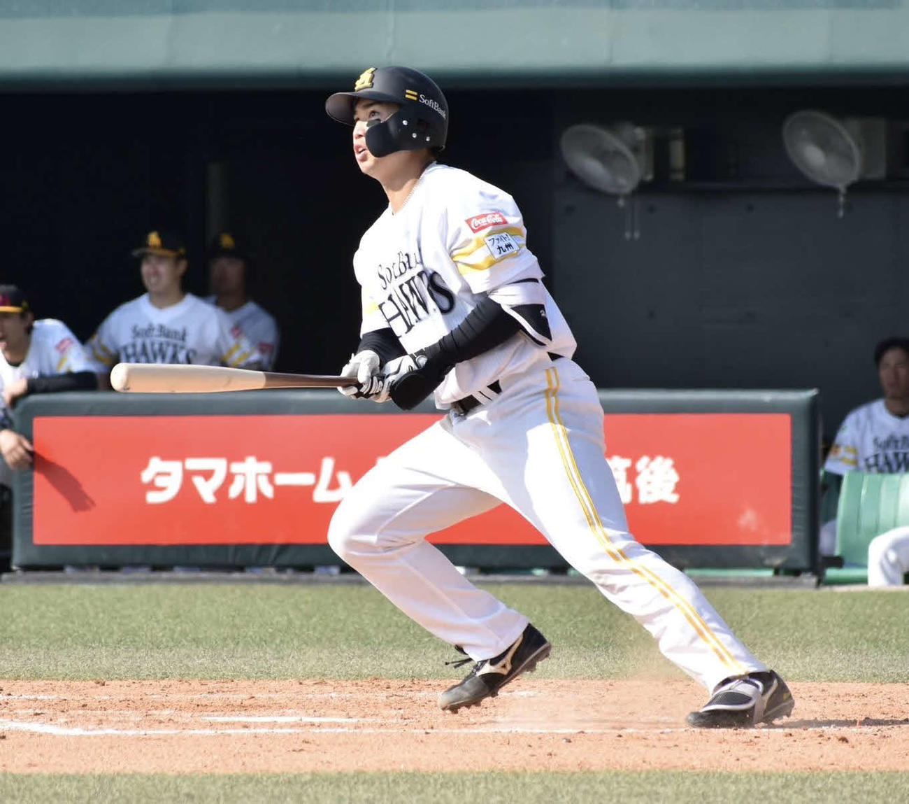 9回に左飛に倒れる広瀬