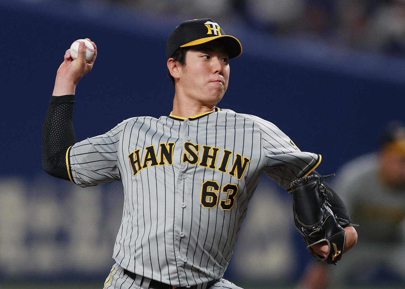 中日対阪神　阪神石黒の地元登板は、1回2安打1失点2四球に終わる（撮影・前田充）
