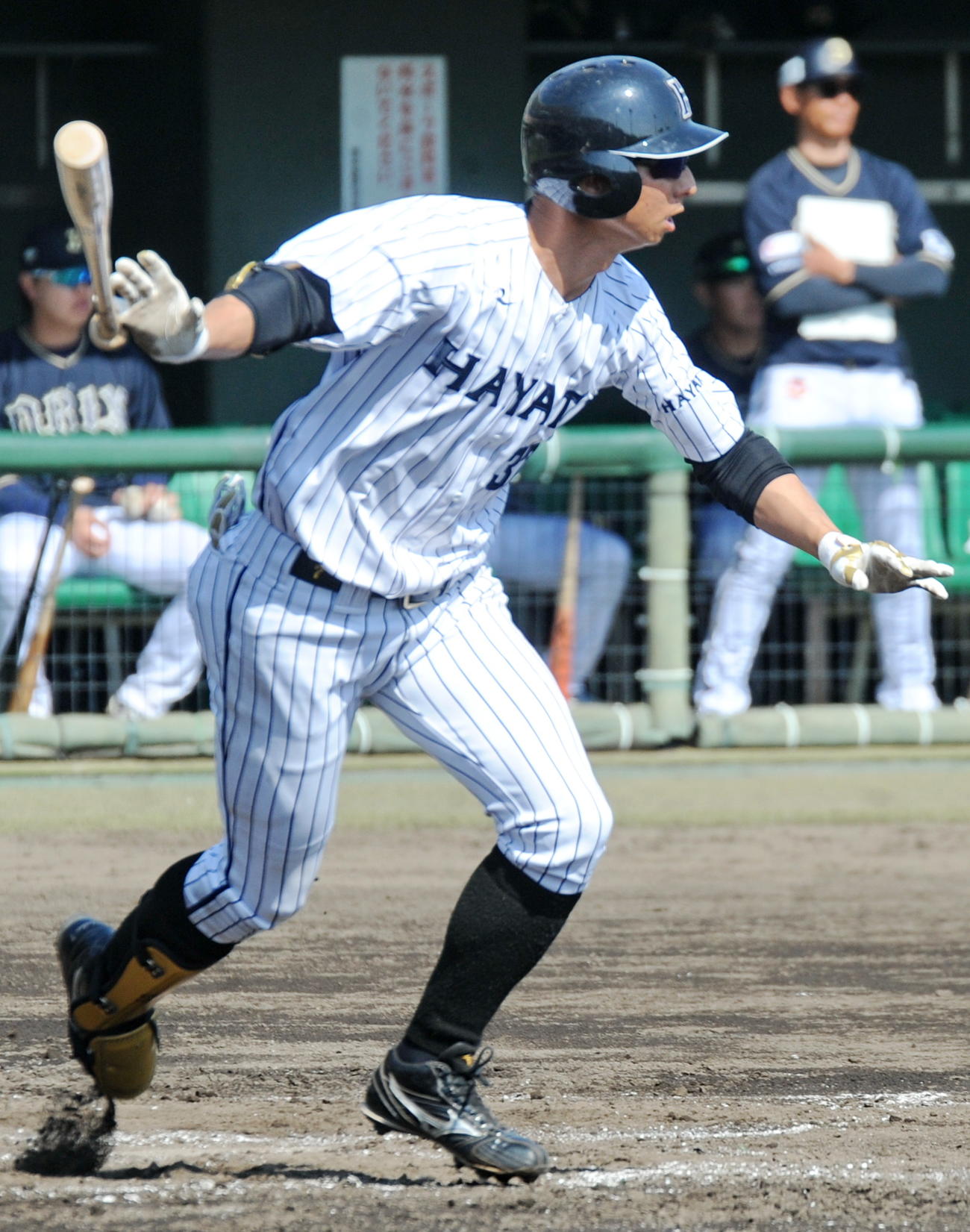 4回に中前適時打を放つ、くふうハヤテ・福田