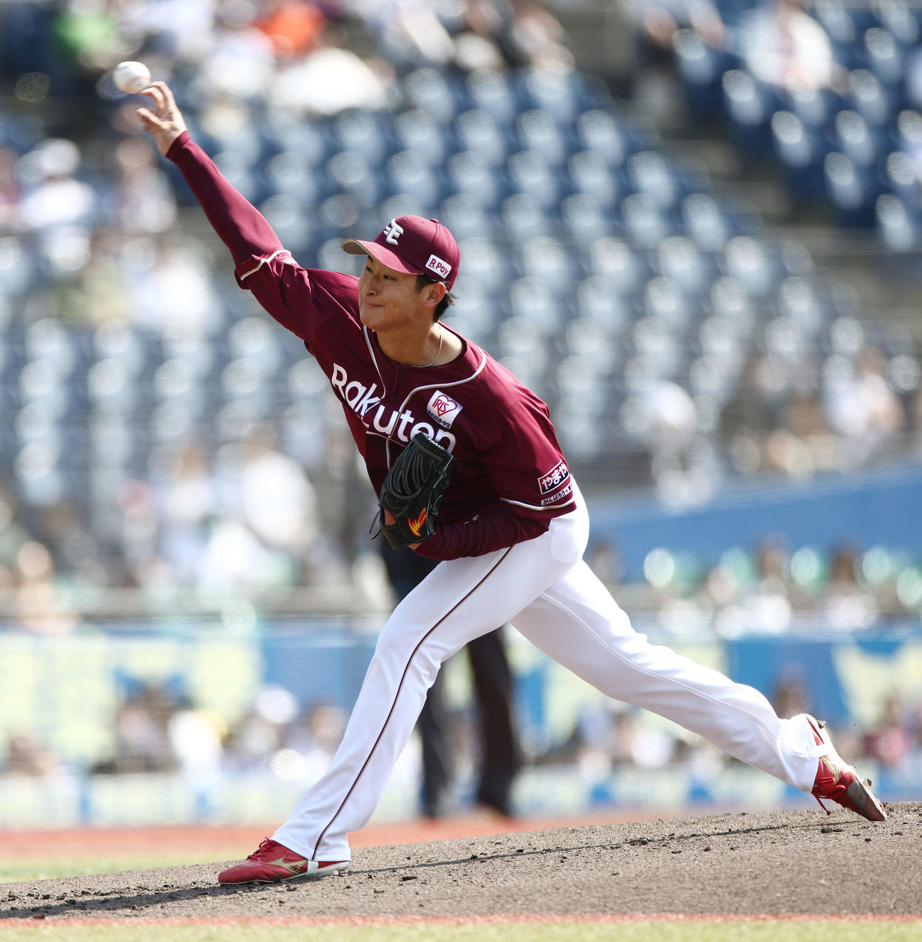 ロッテ対楽天　先発登板する内（撮影・河田真司）