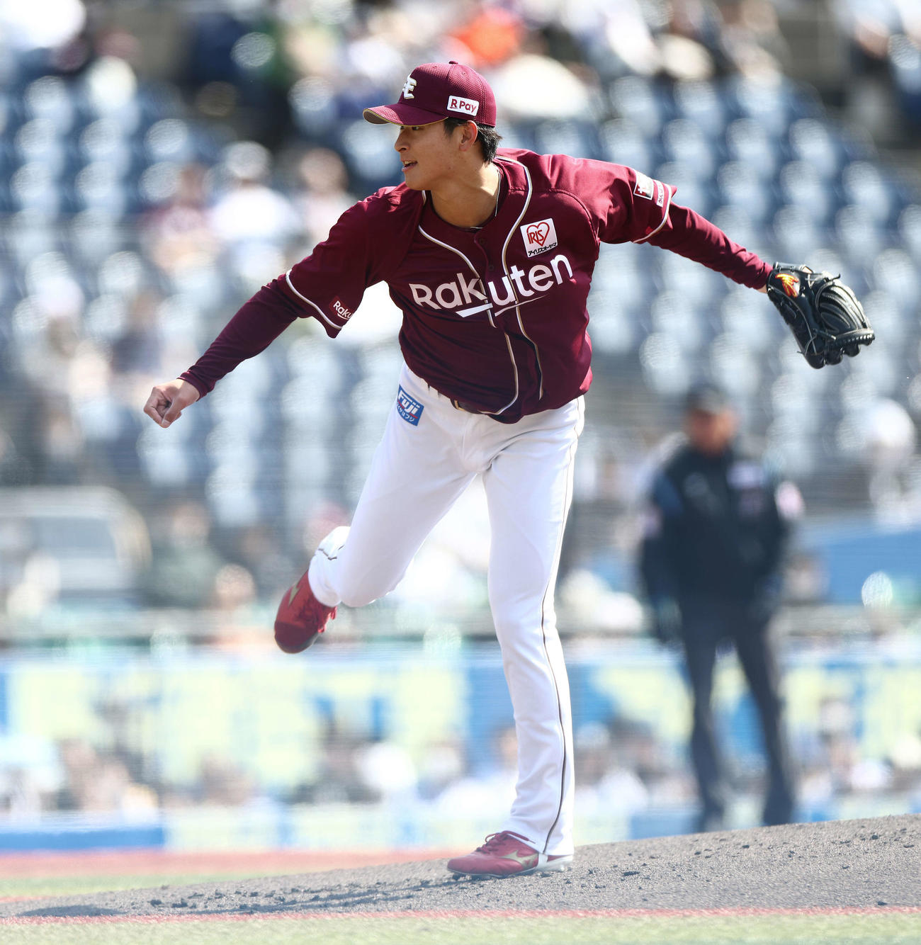 ロッテ対楽天　先発登板する内（撮影・河田真司）