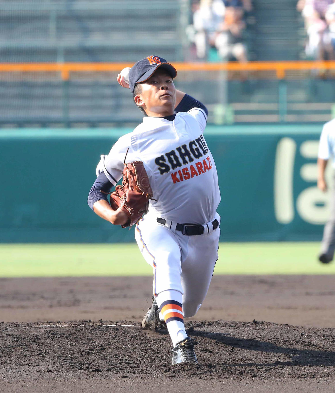 16年8月、夏の甲子園の唐津商戦で力投する木更津総合・早川