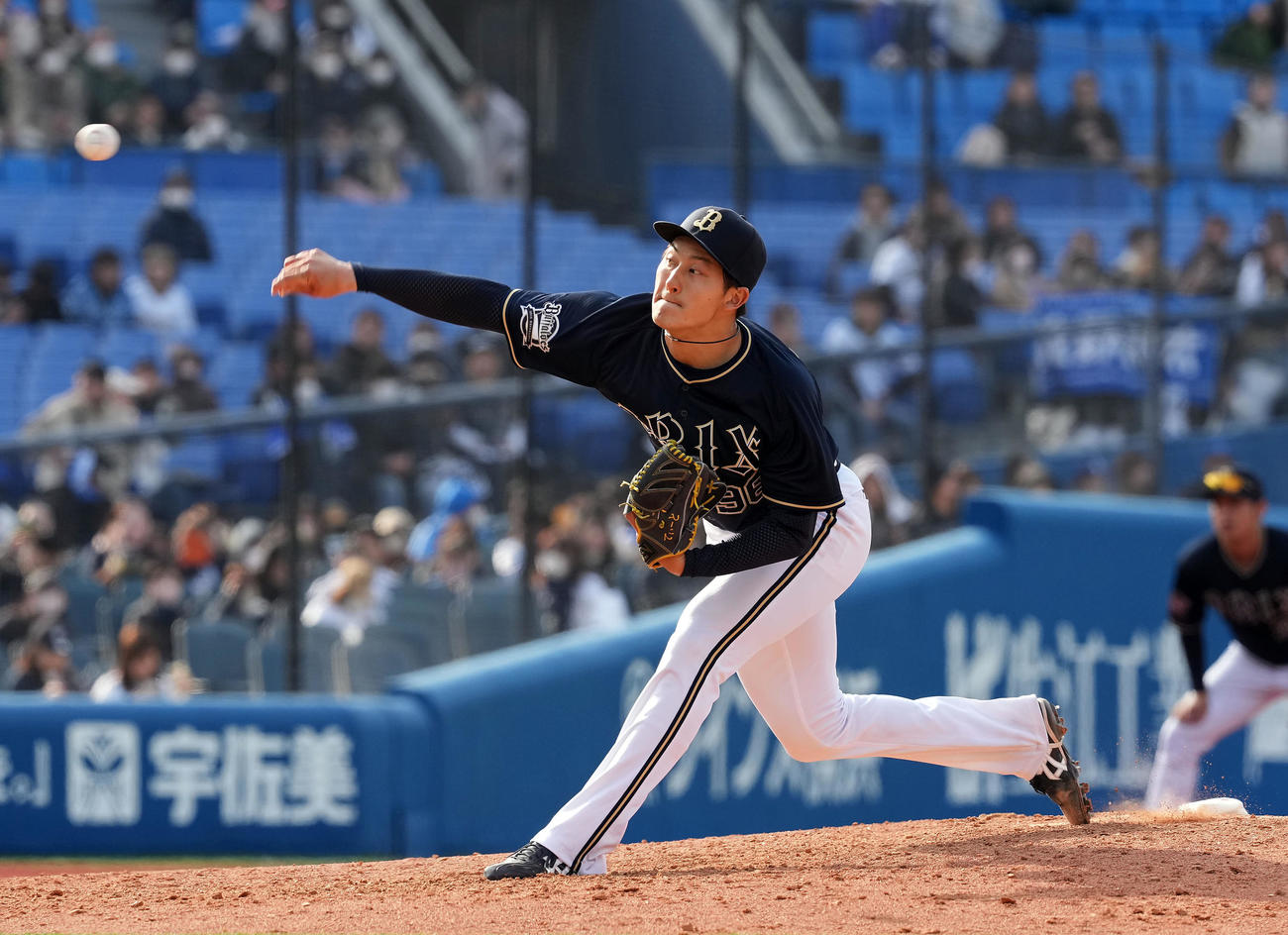 DeNA対オリックス　7回からマウンドに上がったオリックス高島（撮影・たえ見朱実）