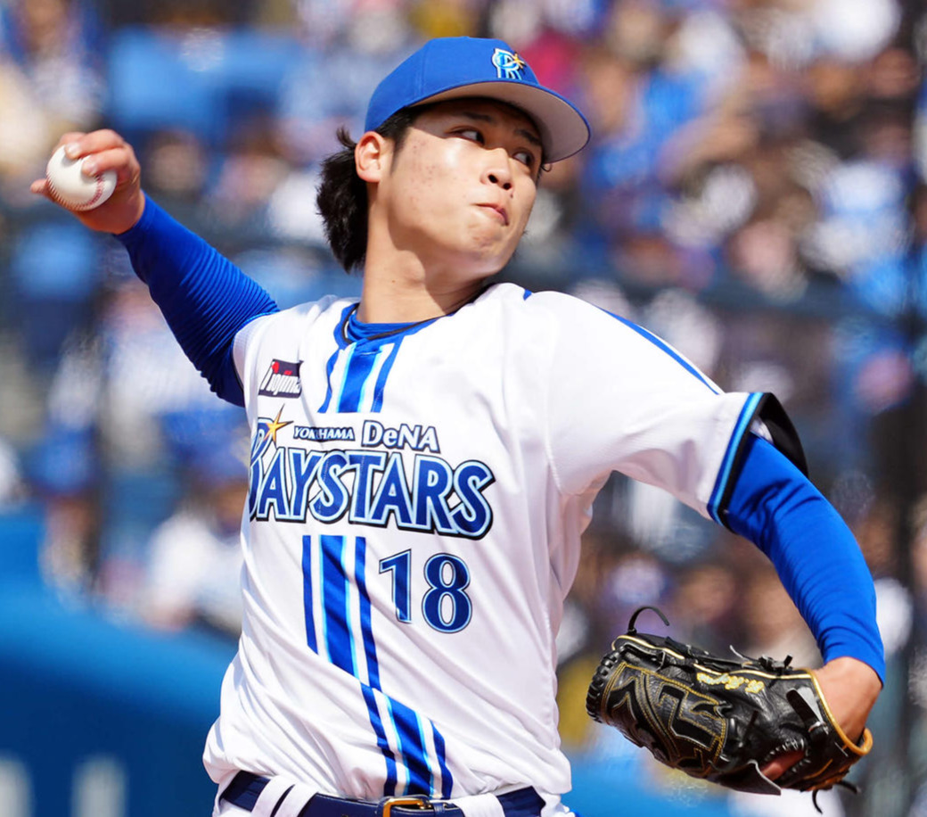 DeNA対オリックス　DeNAの先発小園（撮影・たえ見朱実）