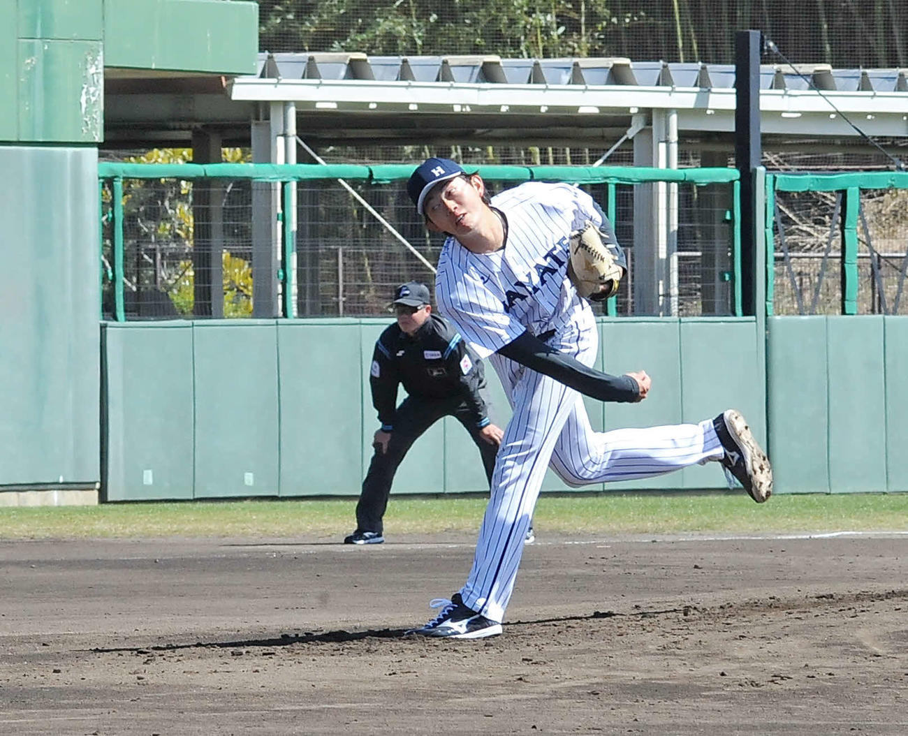 先発して6回まで投げたくふうハヤテの野村