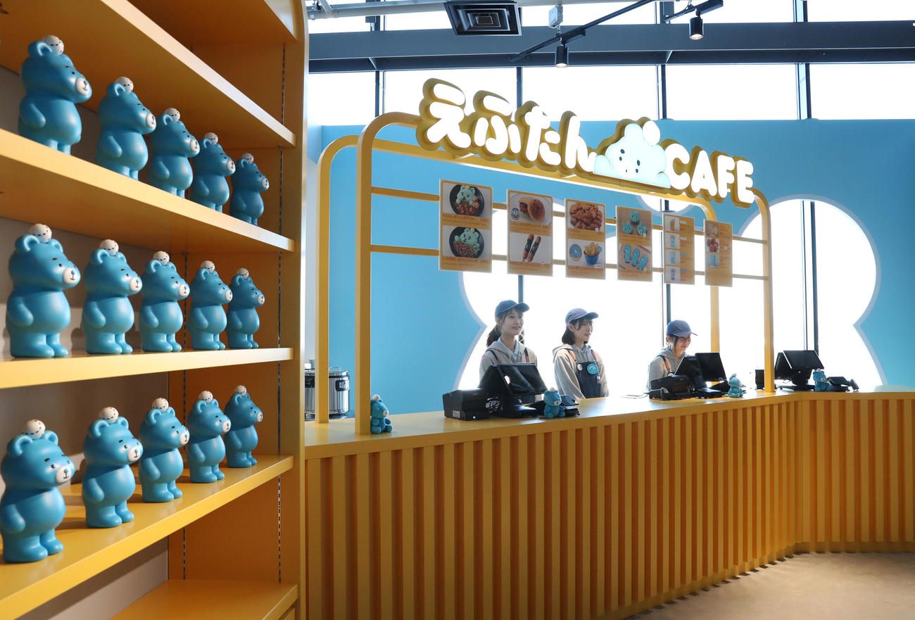 お披露目される「えふたんCAFE」（撮影・佐藤翔太）