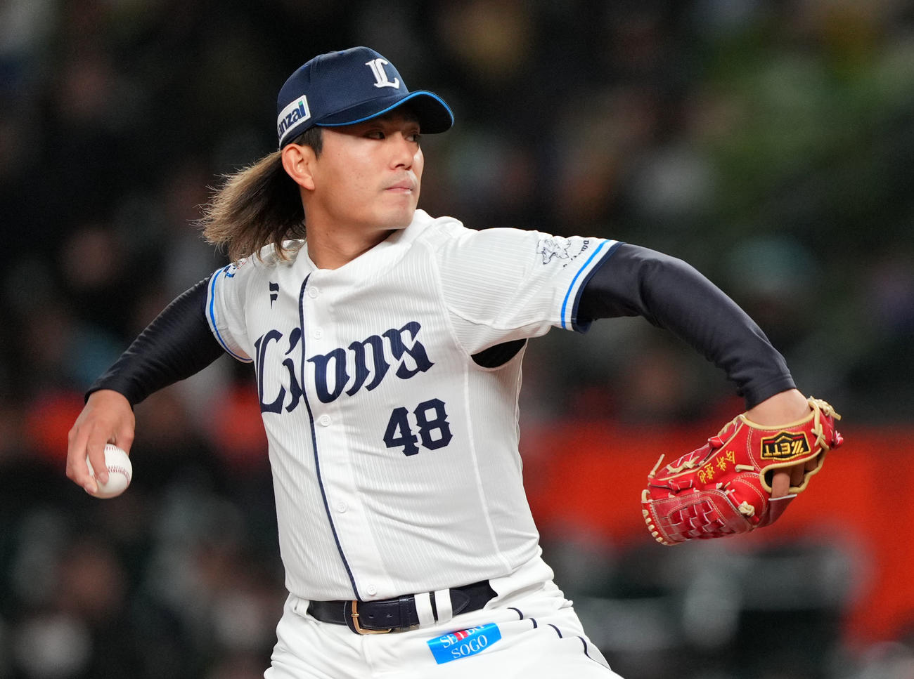 西武対ヤクルト　力投する西武先発の今井（撮影・横山健太）